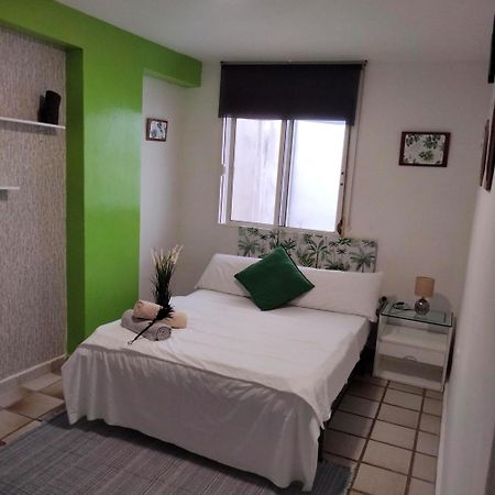 Habitacion Muy Centrica. Granada Bagian luar foto