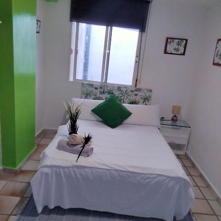 Habitacion Muy Centrica. Granada Bagian luar foto