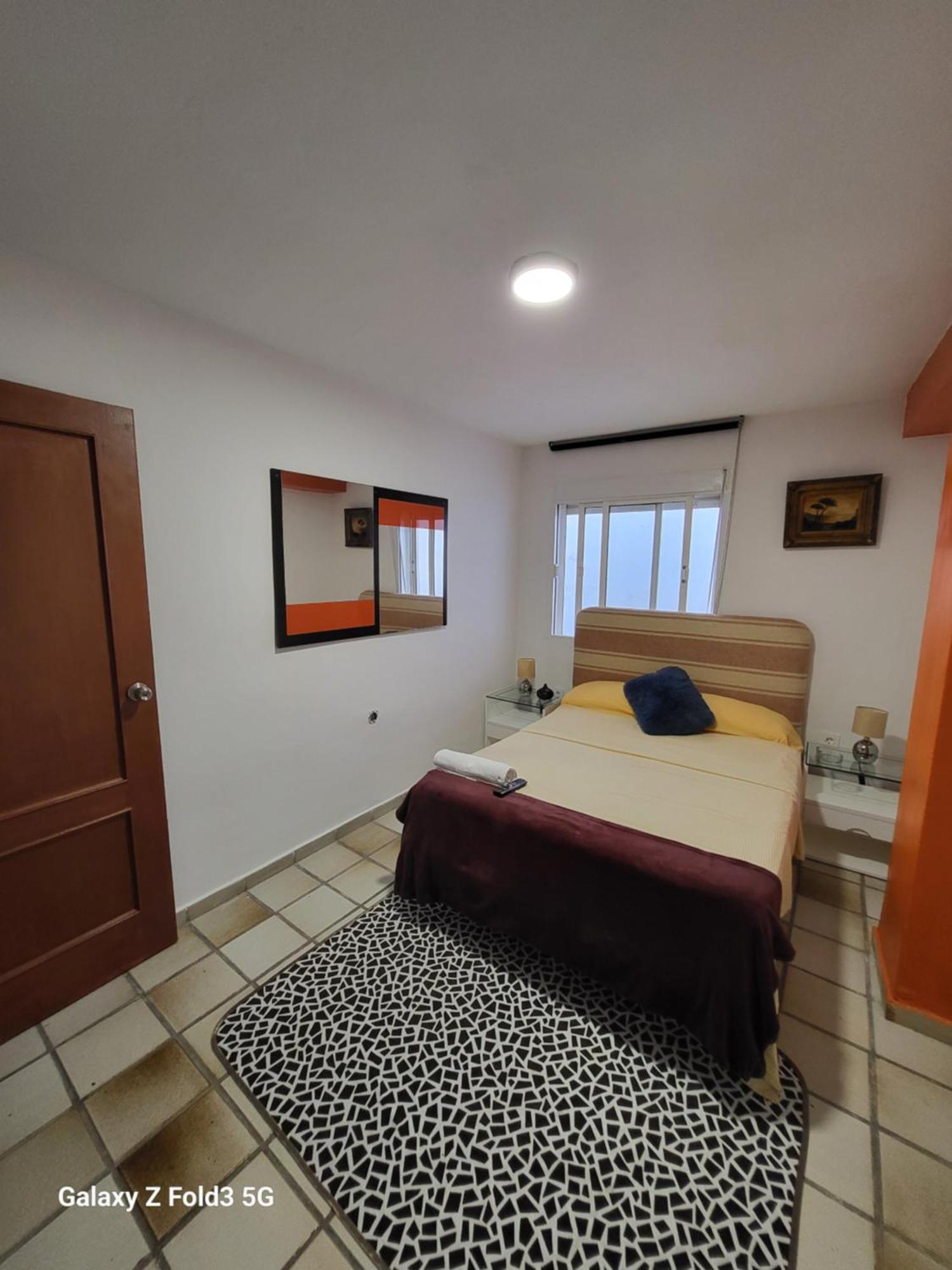 Habitacion Muy Centrica. Granada Bagian luar foto
