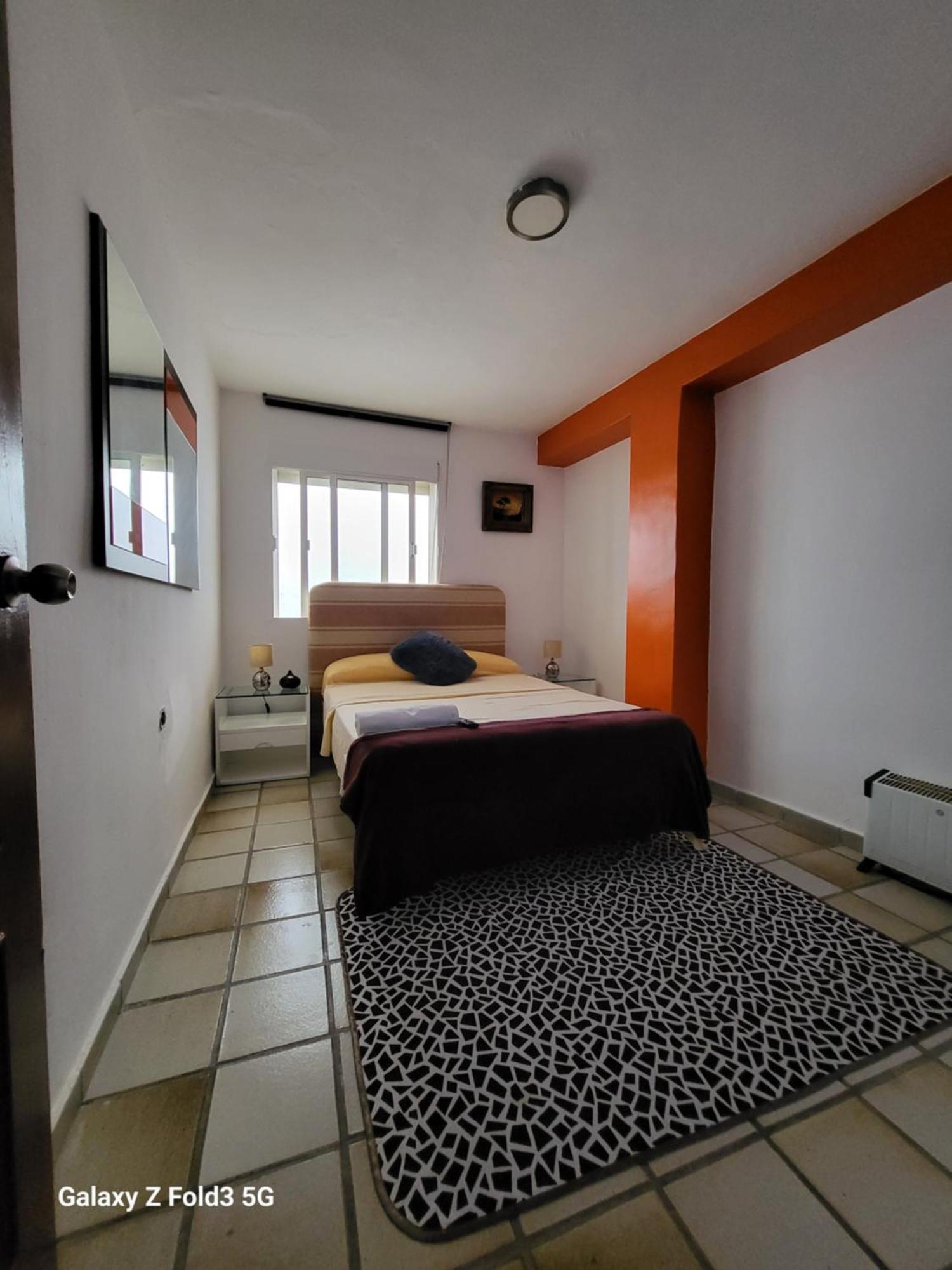 Habitacion Muy Centrica. Granada Bagian luar foto