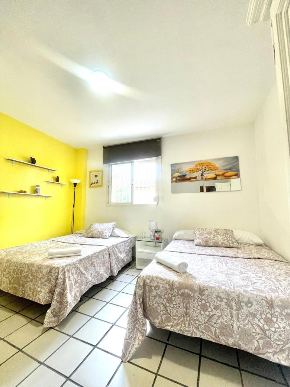 Habitacion Muy Centrica. Granada Bagian luar foto