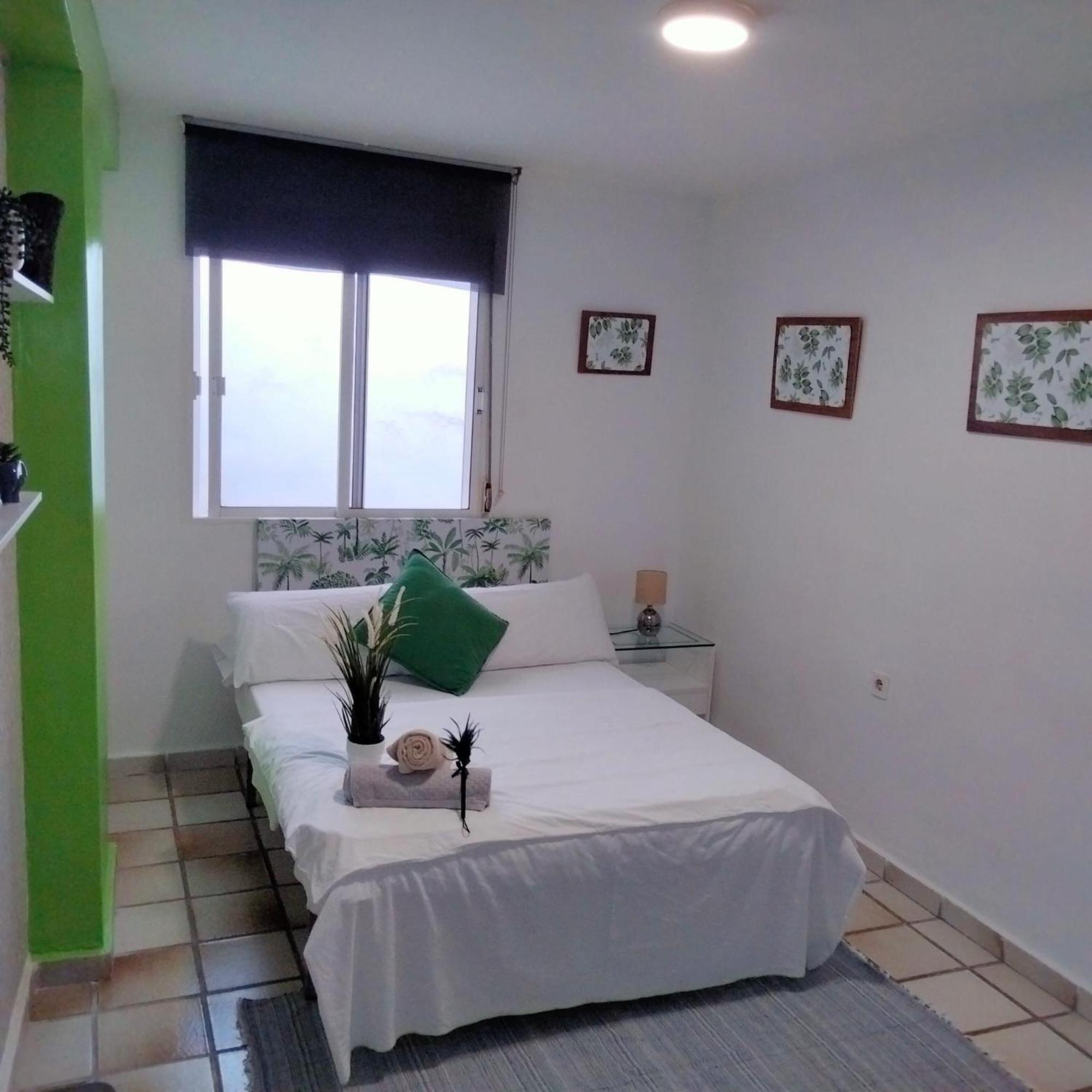 Habitacion Muy Centrica. Granada Bagian luar foto