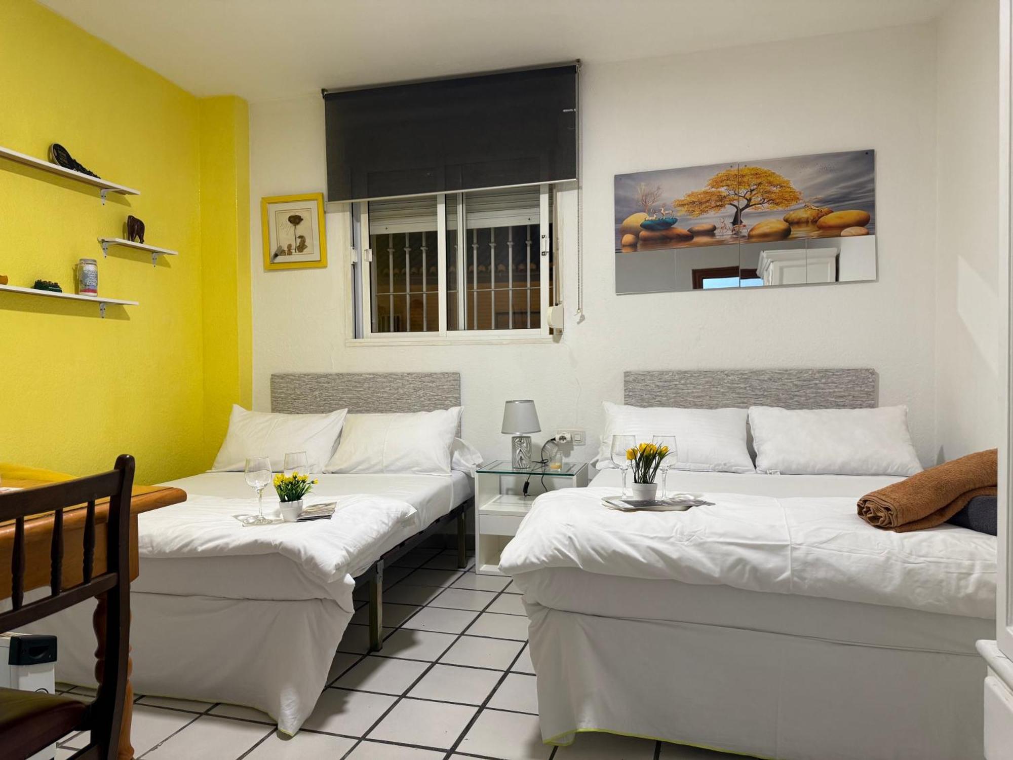 Habitacion Muy Centrica. Granada Bagian luar foto