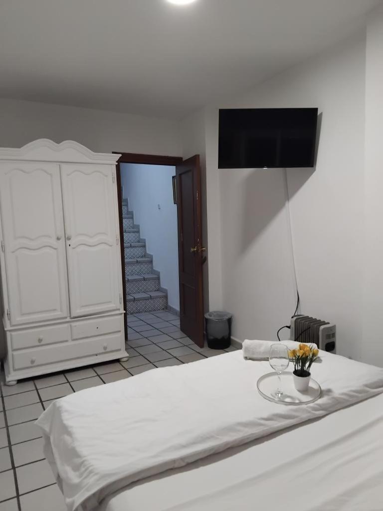 Habitacion Muy Centrica. Granada Bagian luar foto